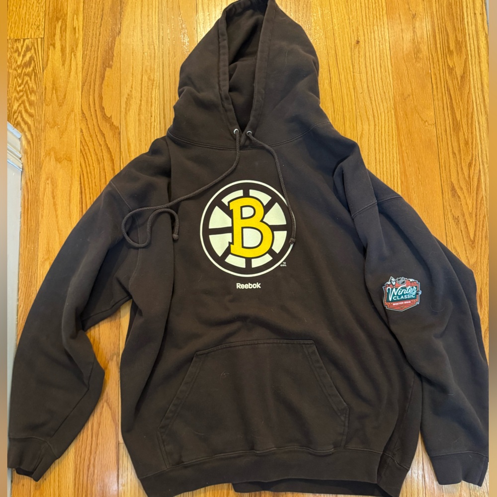 Boston Bruins 2010 Winter Classic Reebok Brown Hoodie with Gold Bruins Logo